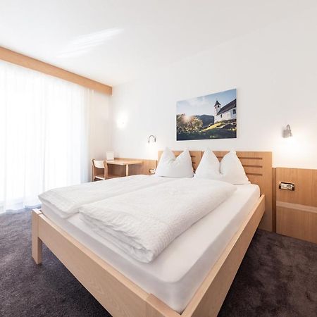 Mondschein Rooms Lana Bagian luar foto